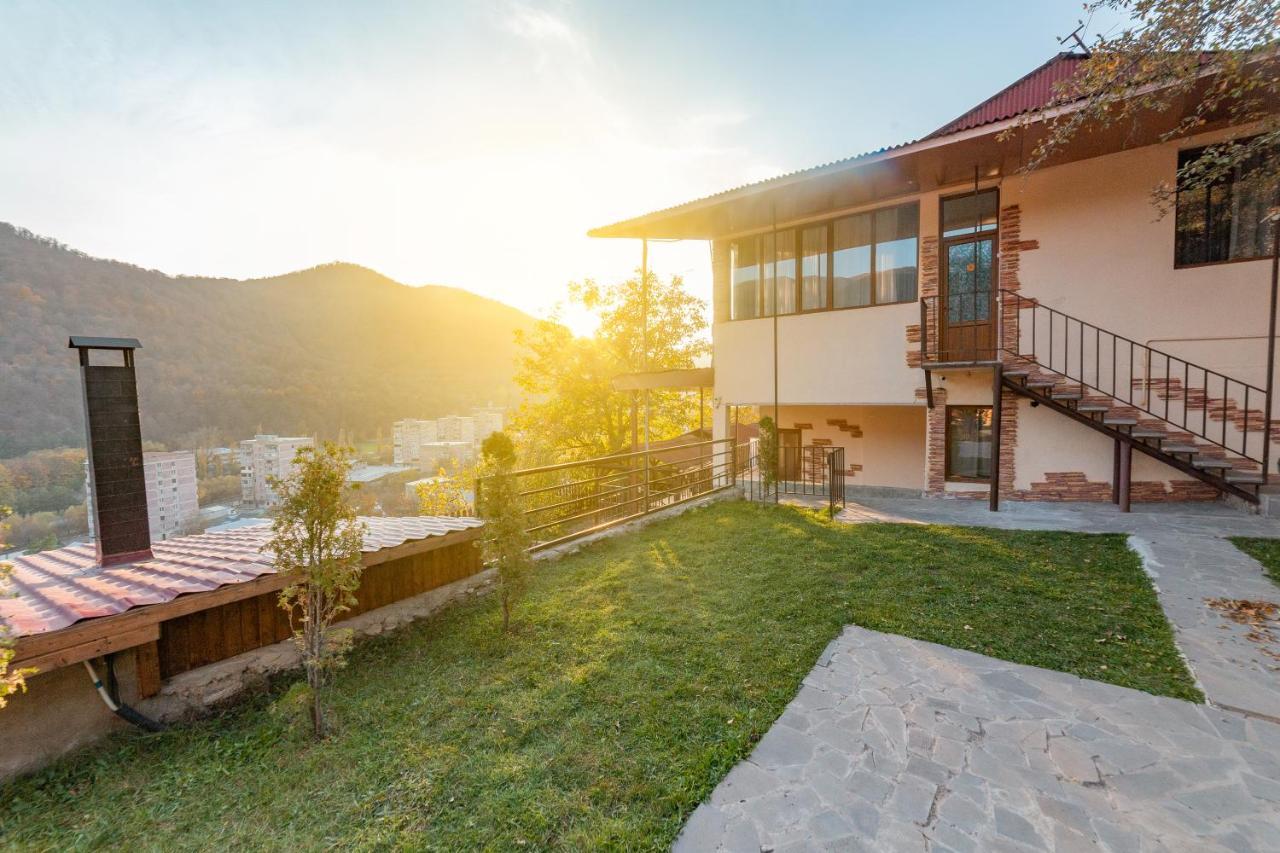 Popock Dilijan 1 Hotell Exteriör bild