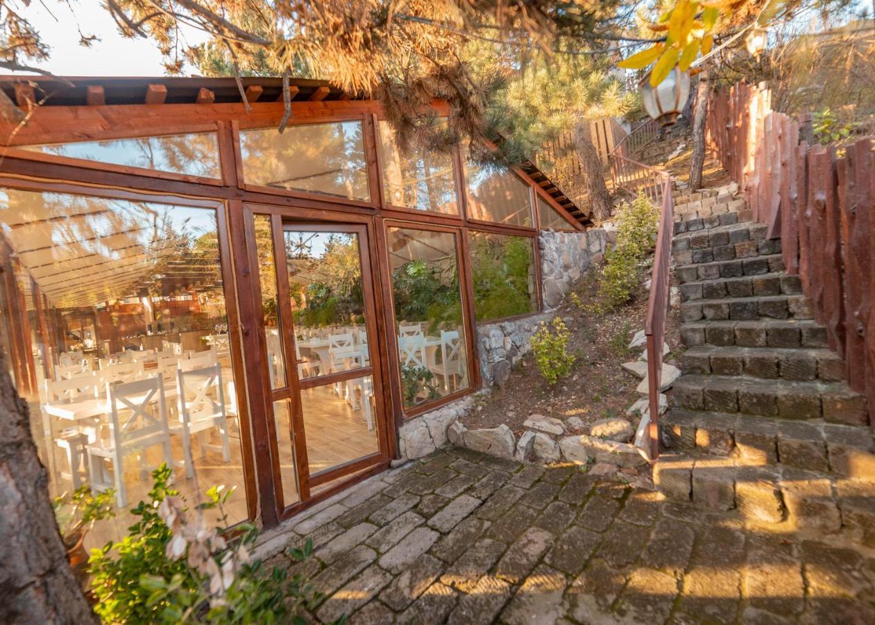Popock Dilijan 1 Hotell Exteriör bild