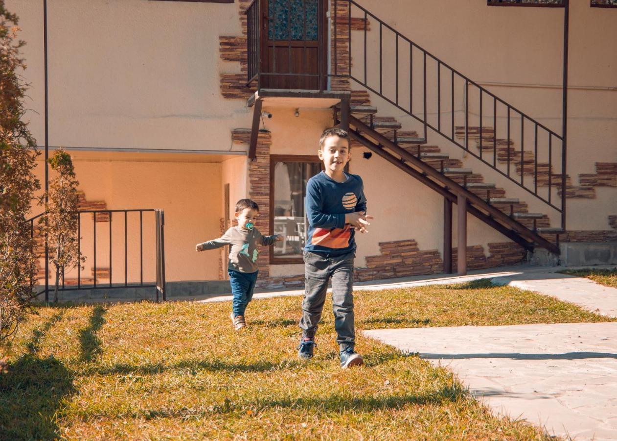 Popock Dilijan 1 Hotell Exteriör bild