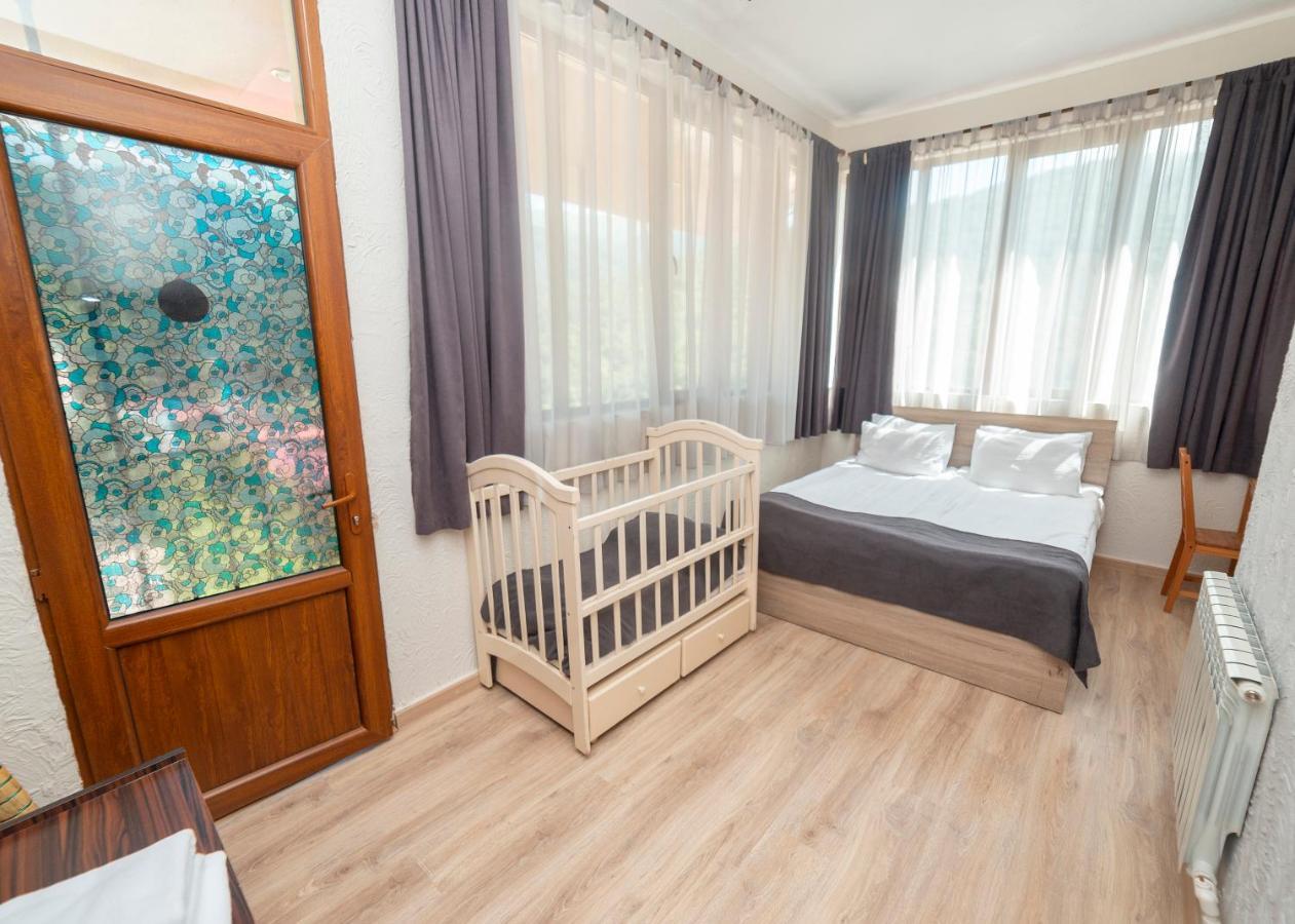 Popock Dilijan 1 Hotell Exteriör bild