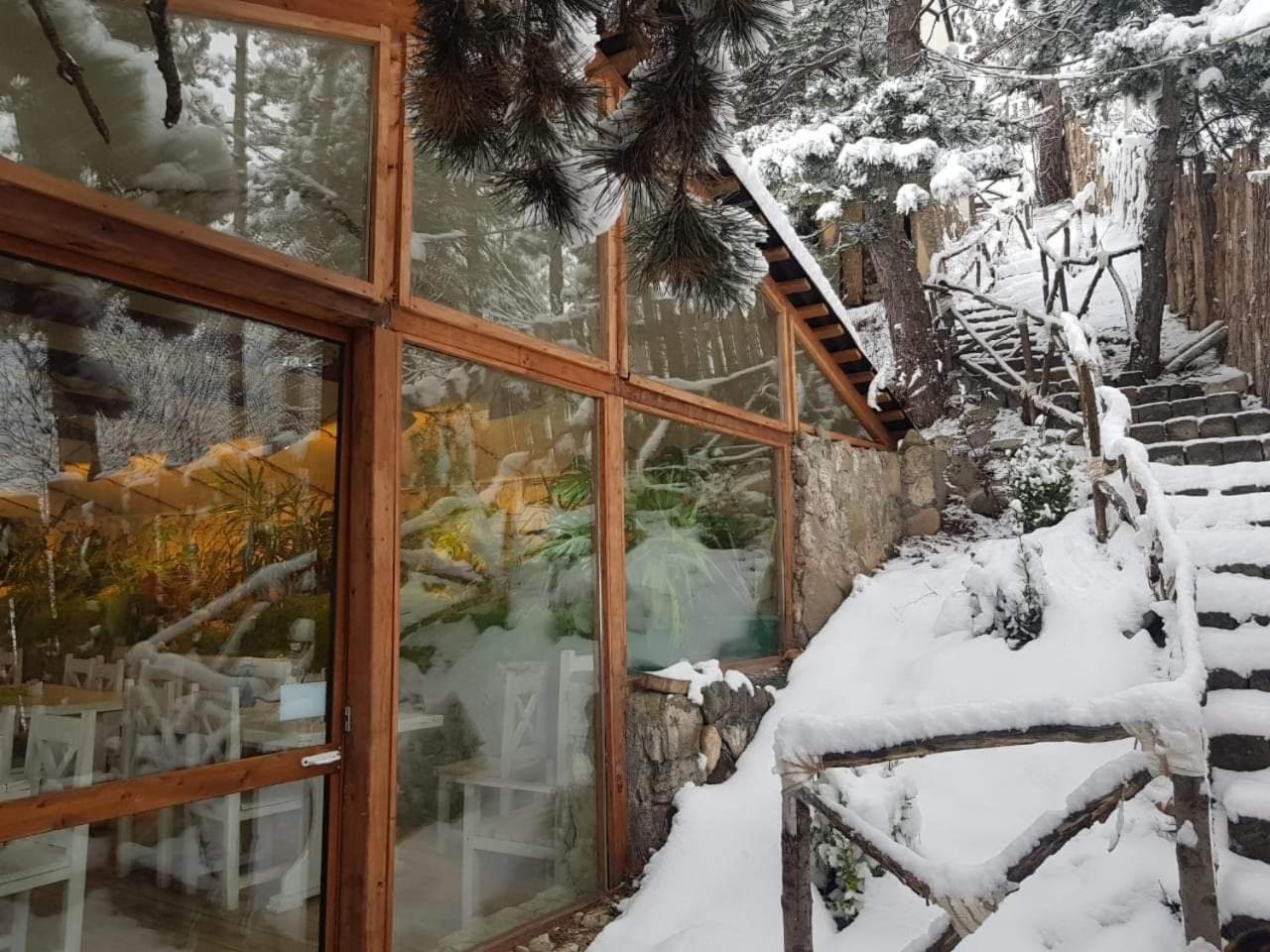 Popock Dilijan 1 Hotell Exteriör bild