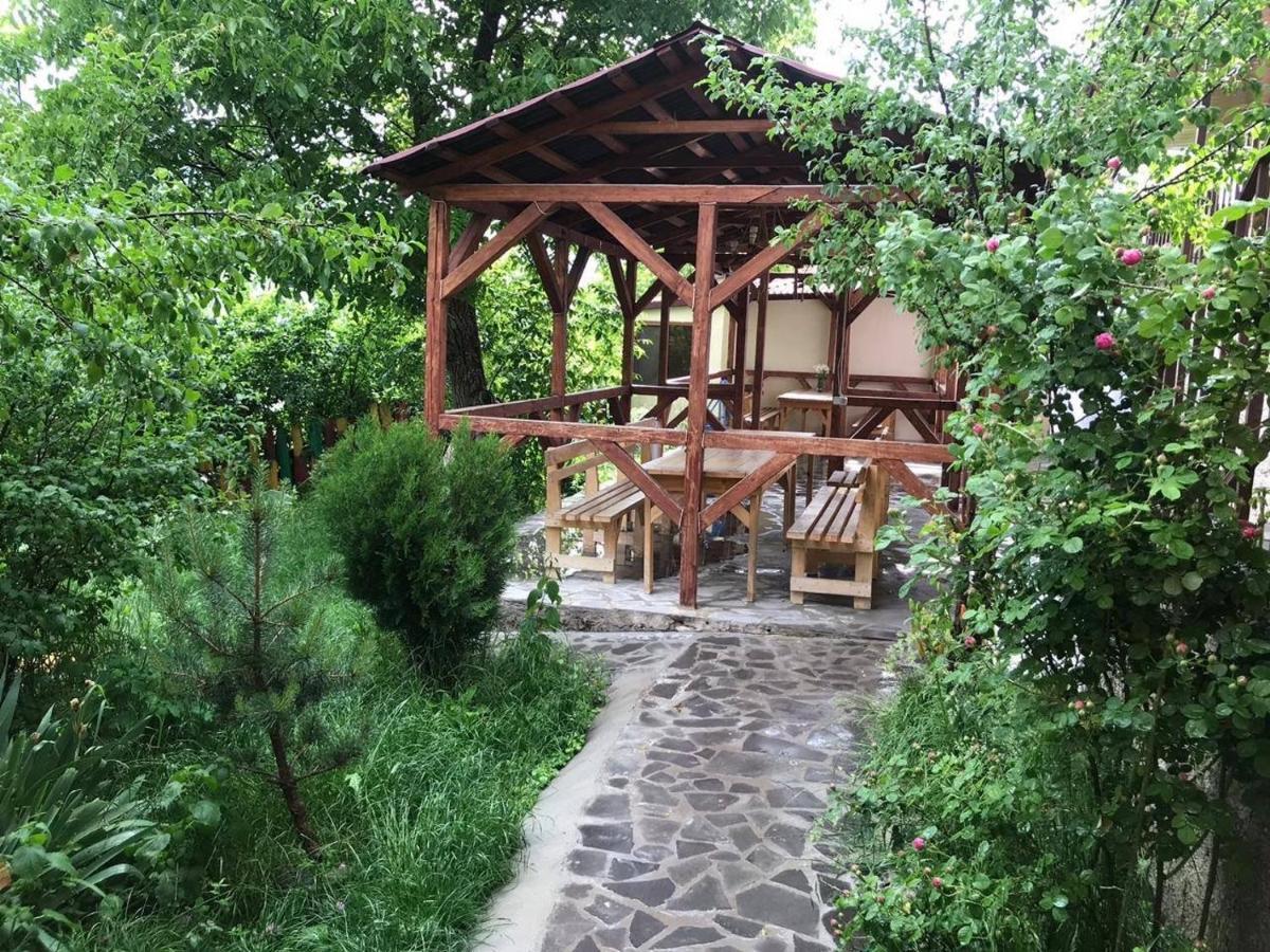 Popock Dilijan 1 Hotell Exteriör bild